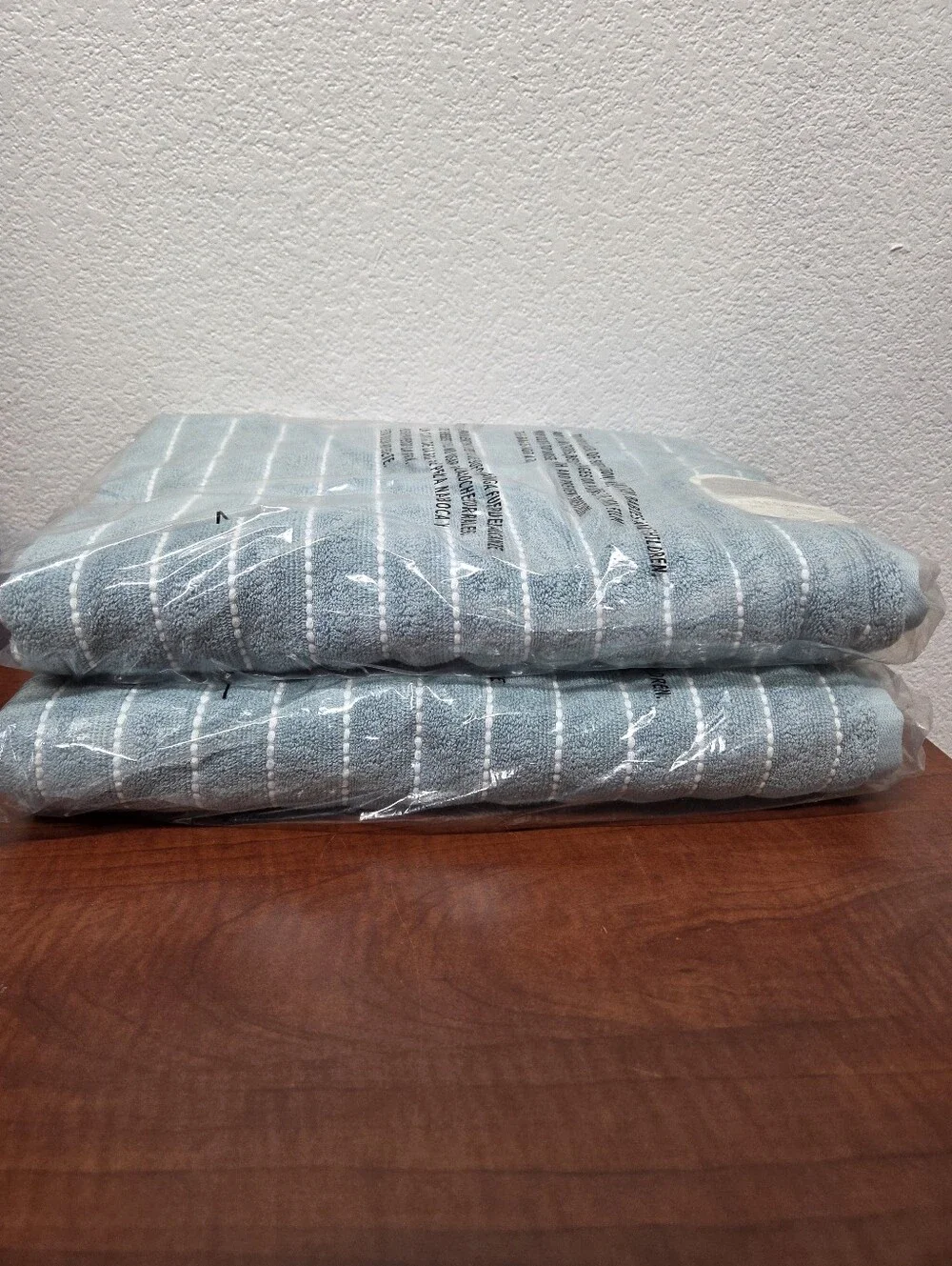 Threshold Striped Oversized Performance Plus Bath Towel Set Of 2 Nwt